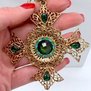 Vintage Ornate Byzantine Style Filigree Cross Necklace Green Glass‎